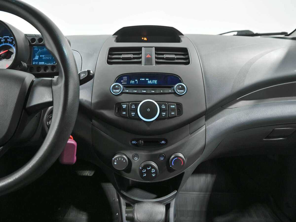Chevrolet Spark б/у, 2013, Автоматическая. Фото: #8