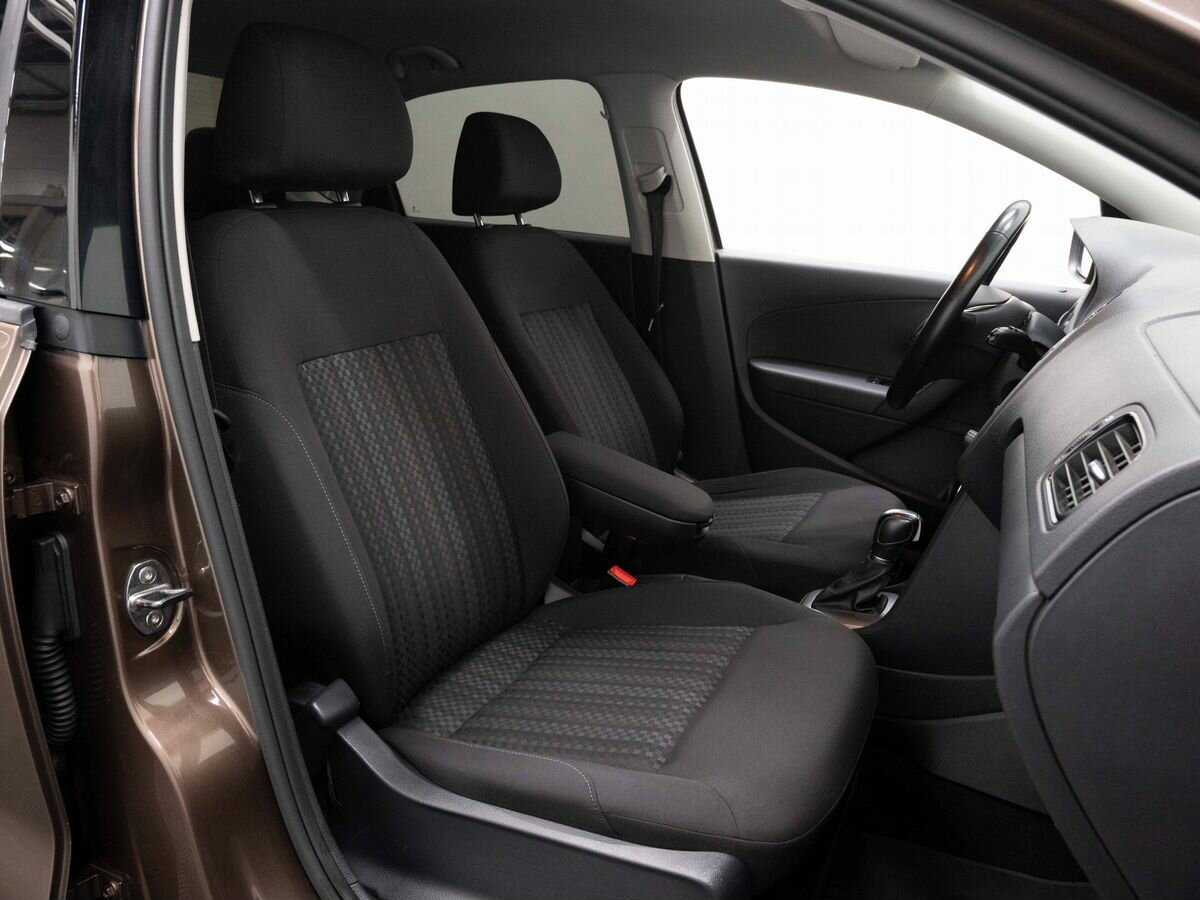 Volkswagen Polo б/у, 2016, Автоматическая. Фото: #12