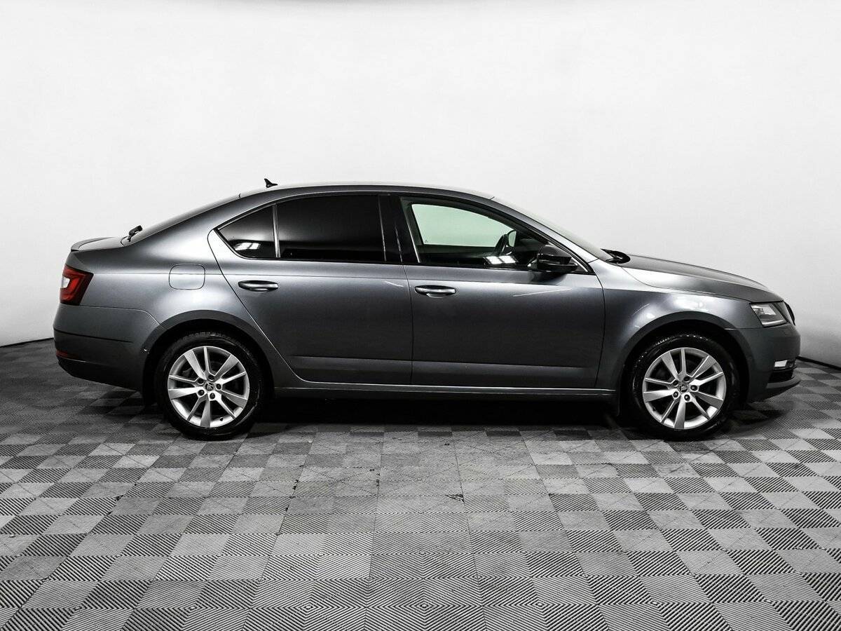 Skoda Octavia б/у, 2017, Роботизированная. Фото: #3