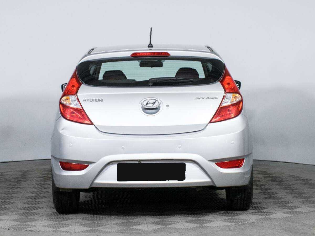 Hyundai Solaris б/у, 2012, Механическая. Фото: #5