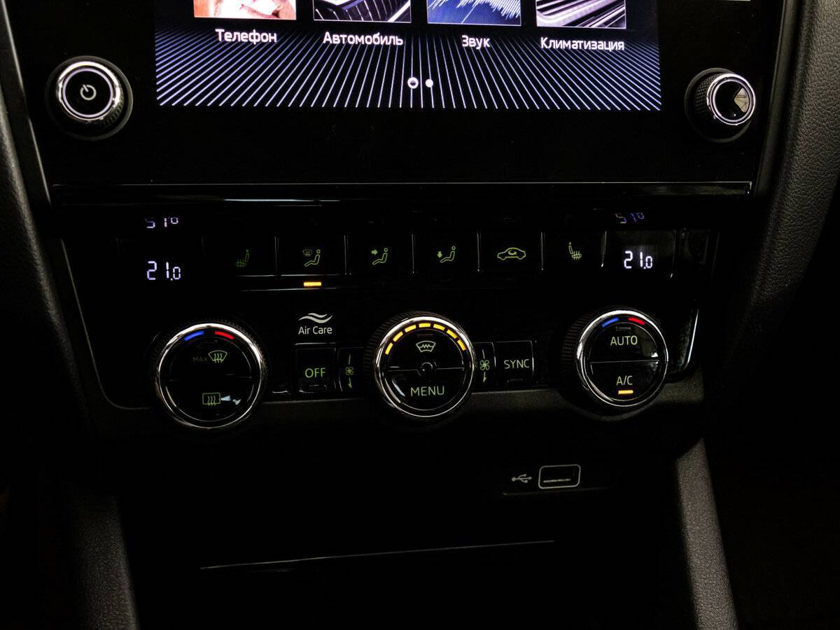 Skoda Octavia б/у, 2020, Автоматическая. Фото: #11