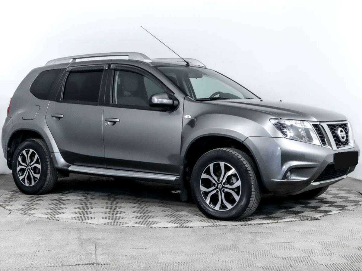 Nissan Terrano б/у, 2016, Механическая. Фото: #2