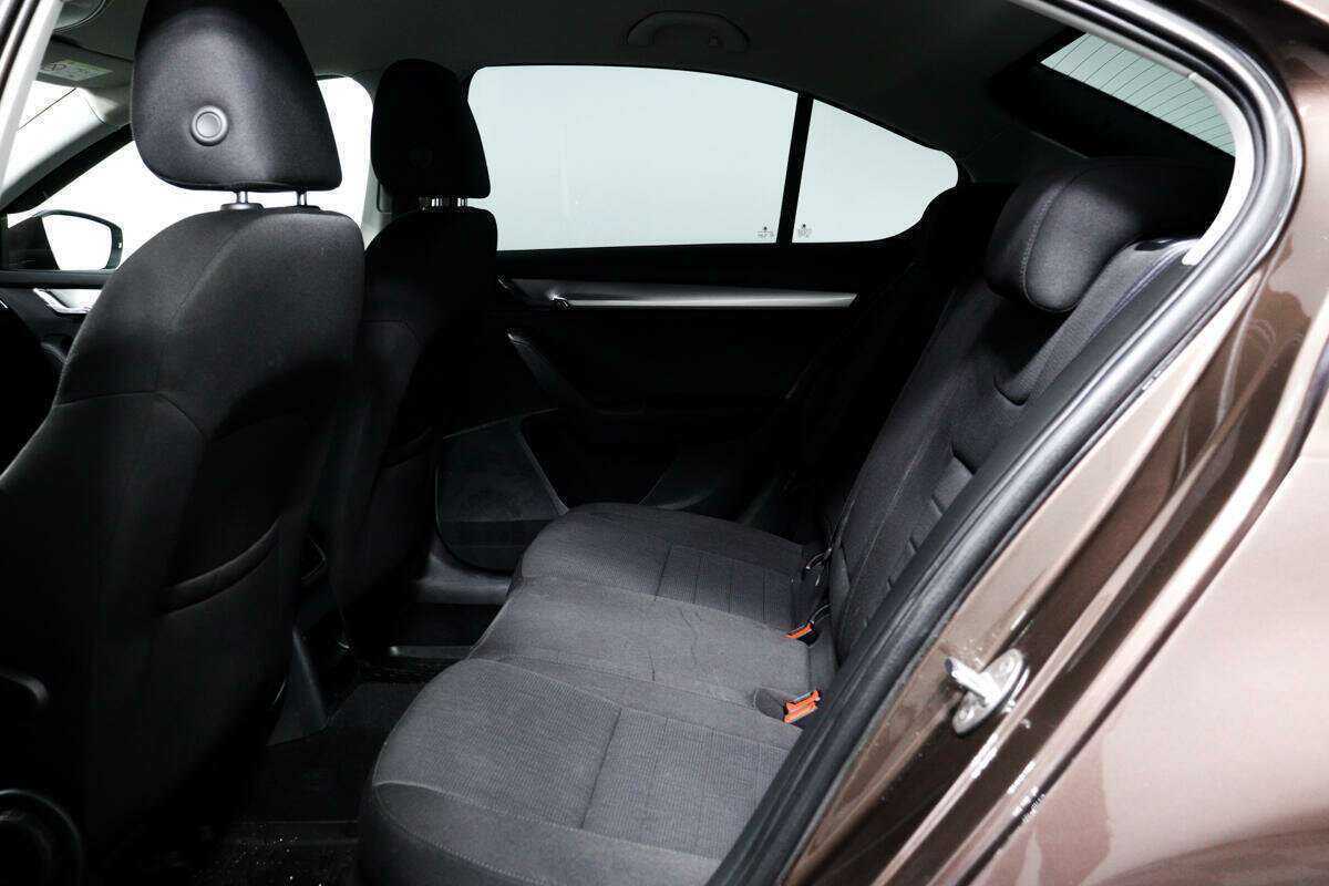 Skoda Octavia б/у, 2015, Роботизированная. Фото: #11