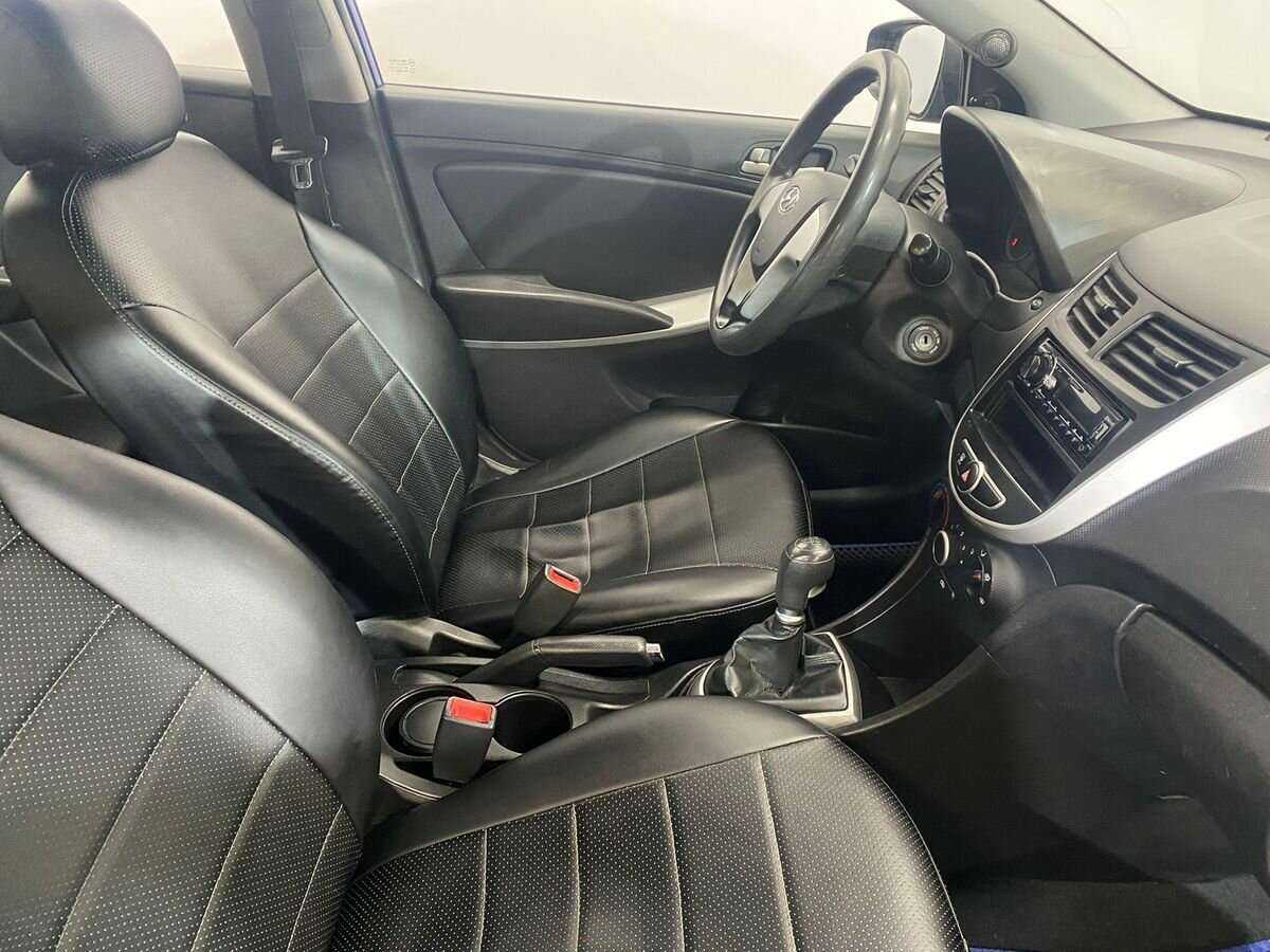 Hyundai Solaris б/у, 2013, Механическая. Фото: #9