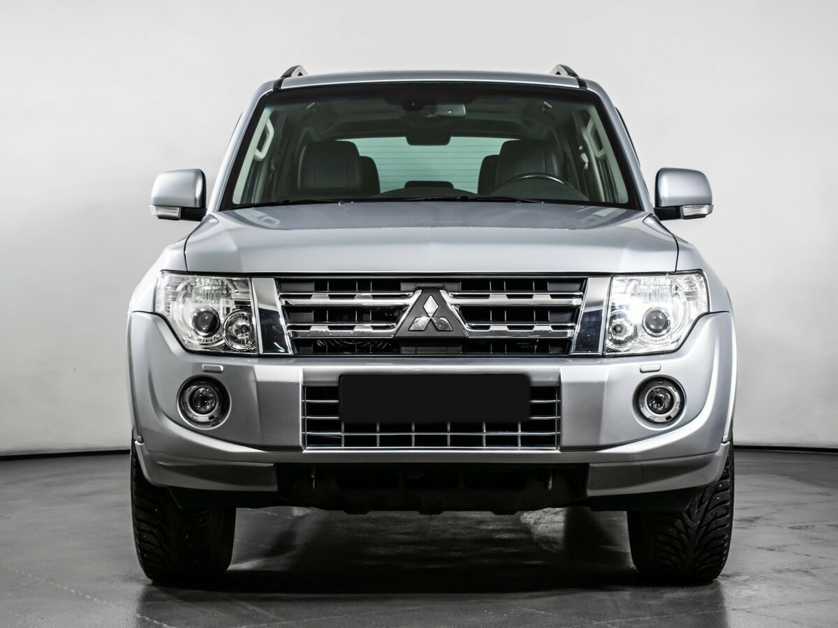 Mitsubishi Pajero б/у, 2012, Автоматическая. Фото: #1