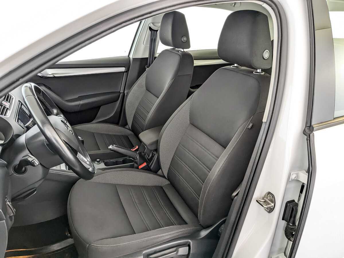 Skoda Octavia б/у, 2019, Механическая. Фото: #18