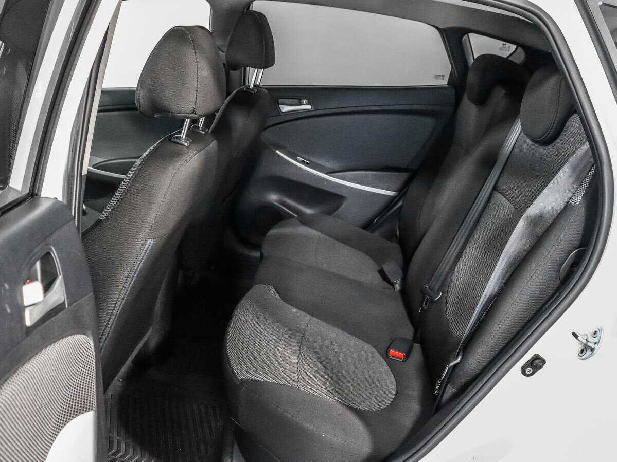 Hyundai Solaris б/у, 2014, Автоматическая. Фото: #9