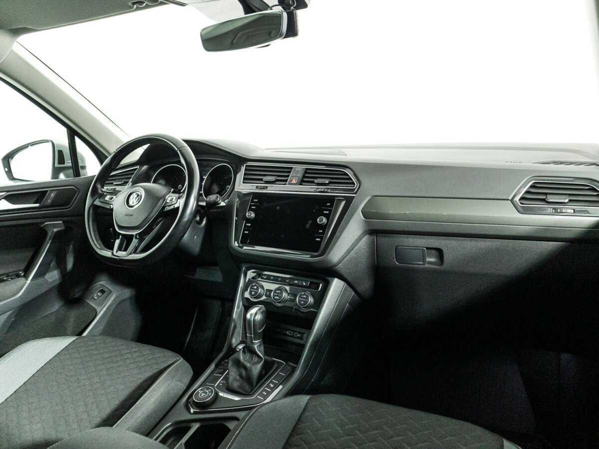 Volkswagen Tiguan б/у, 2018, Роботизированная. Фото: #8