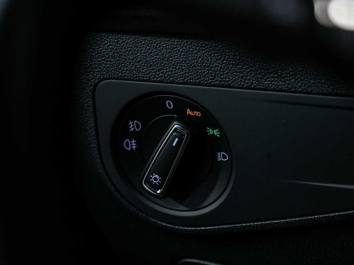 Volkswagen Tiguan б/у, 2017, Роботизированная. Фото: #18