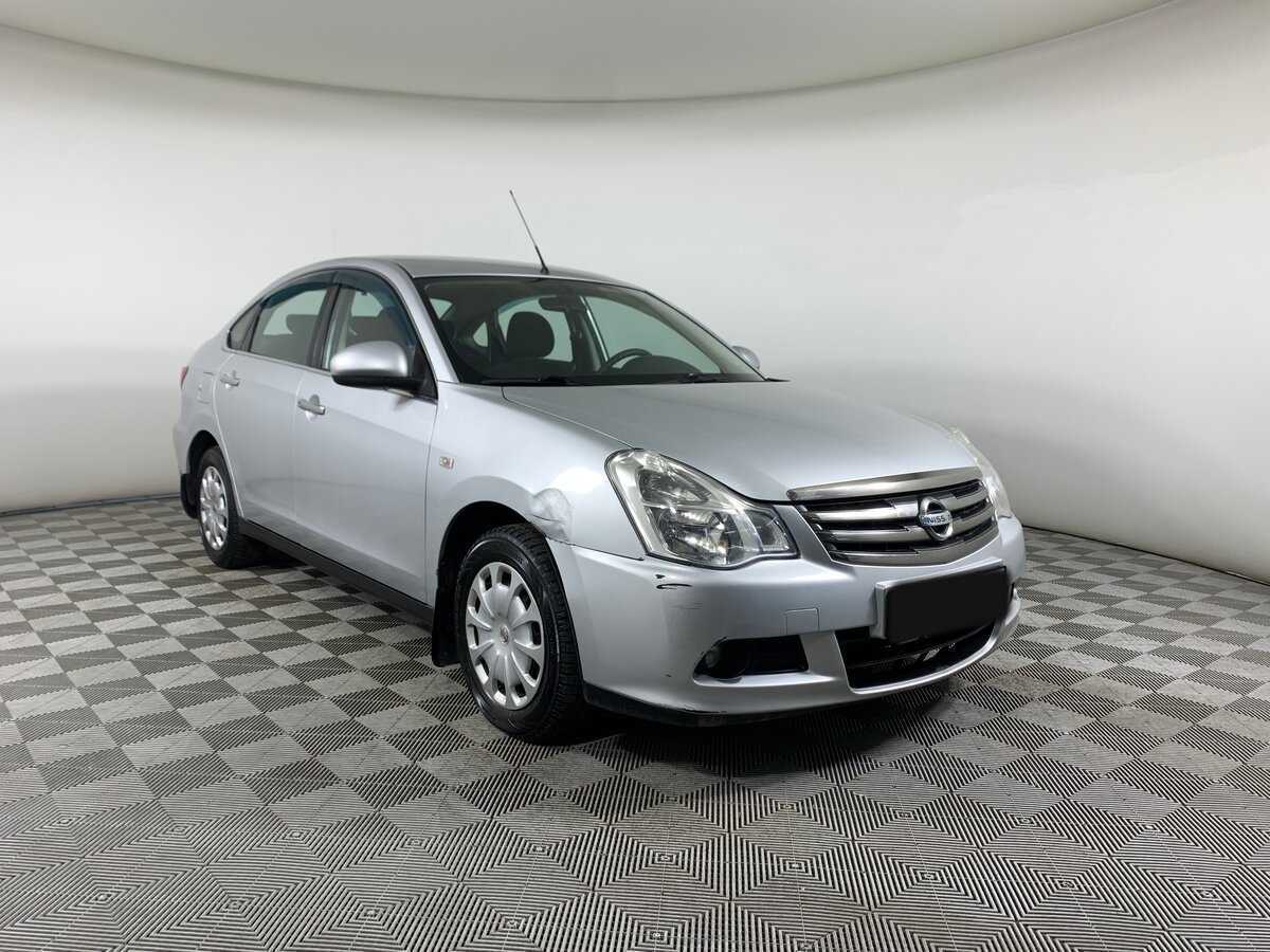 Nissan Almera б/у, 2014, Механическая. Фото: #2
