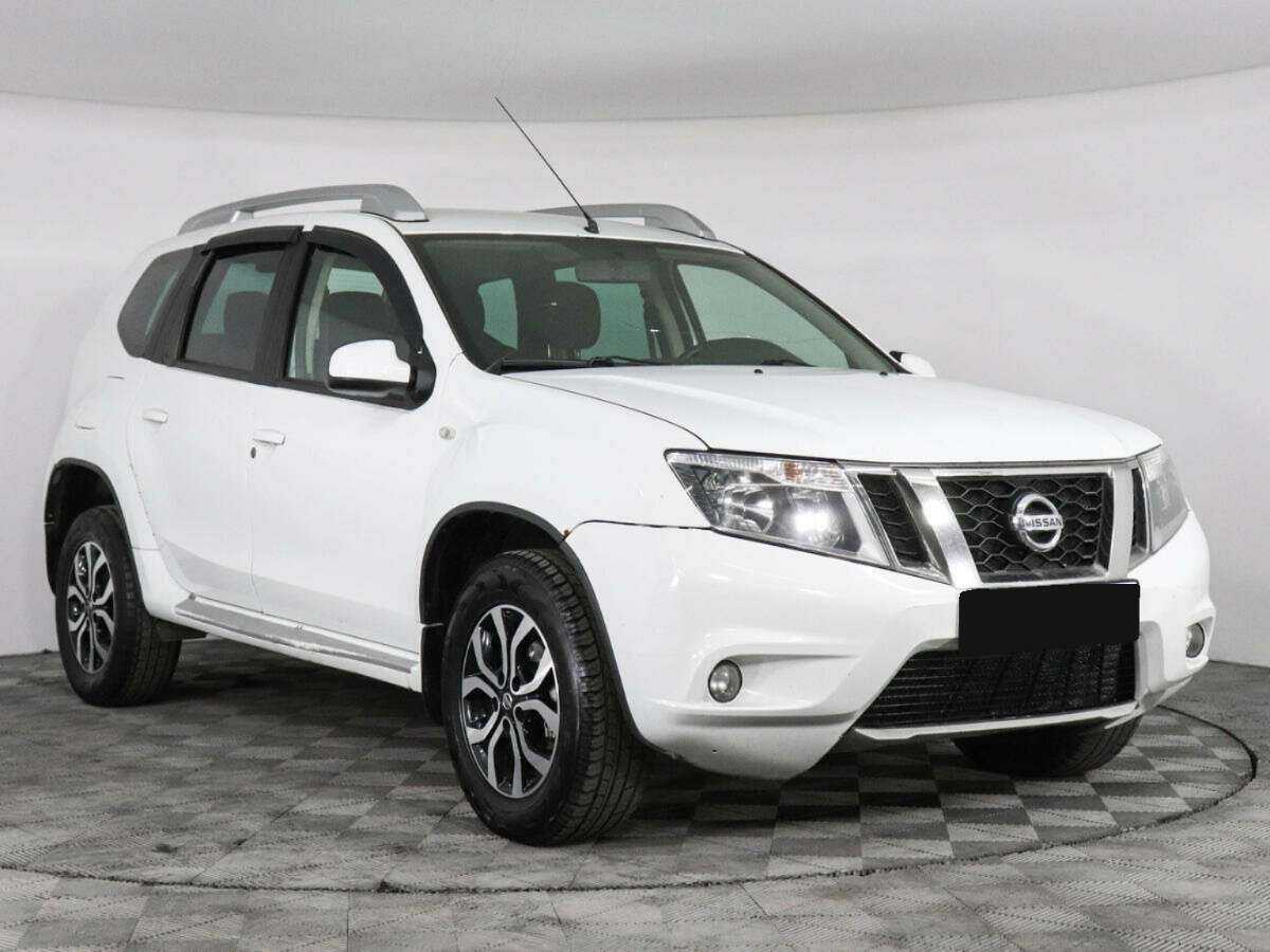 Nissan Terrano б/у, 2014, Автоматическая. Фото: #2