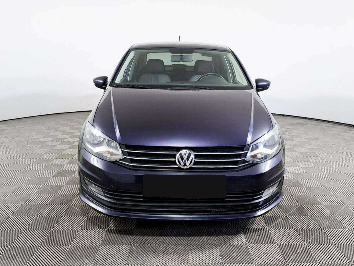 Volkswagen Polo б/у, 2016, Механическая. Фото: #1