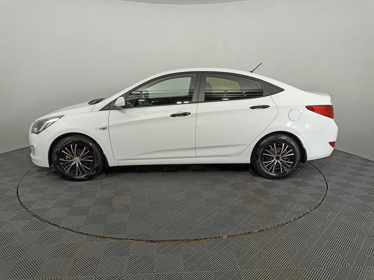 Hyundai Solaris б/у, 2015, Механическая. Фото: #7