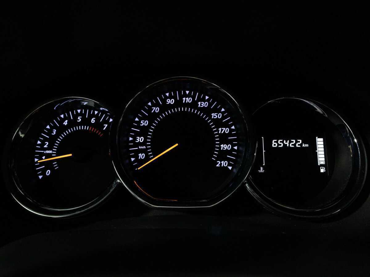 Renault Sandero б/у, 2022, Механическая. Фото: #11