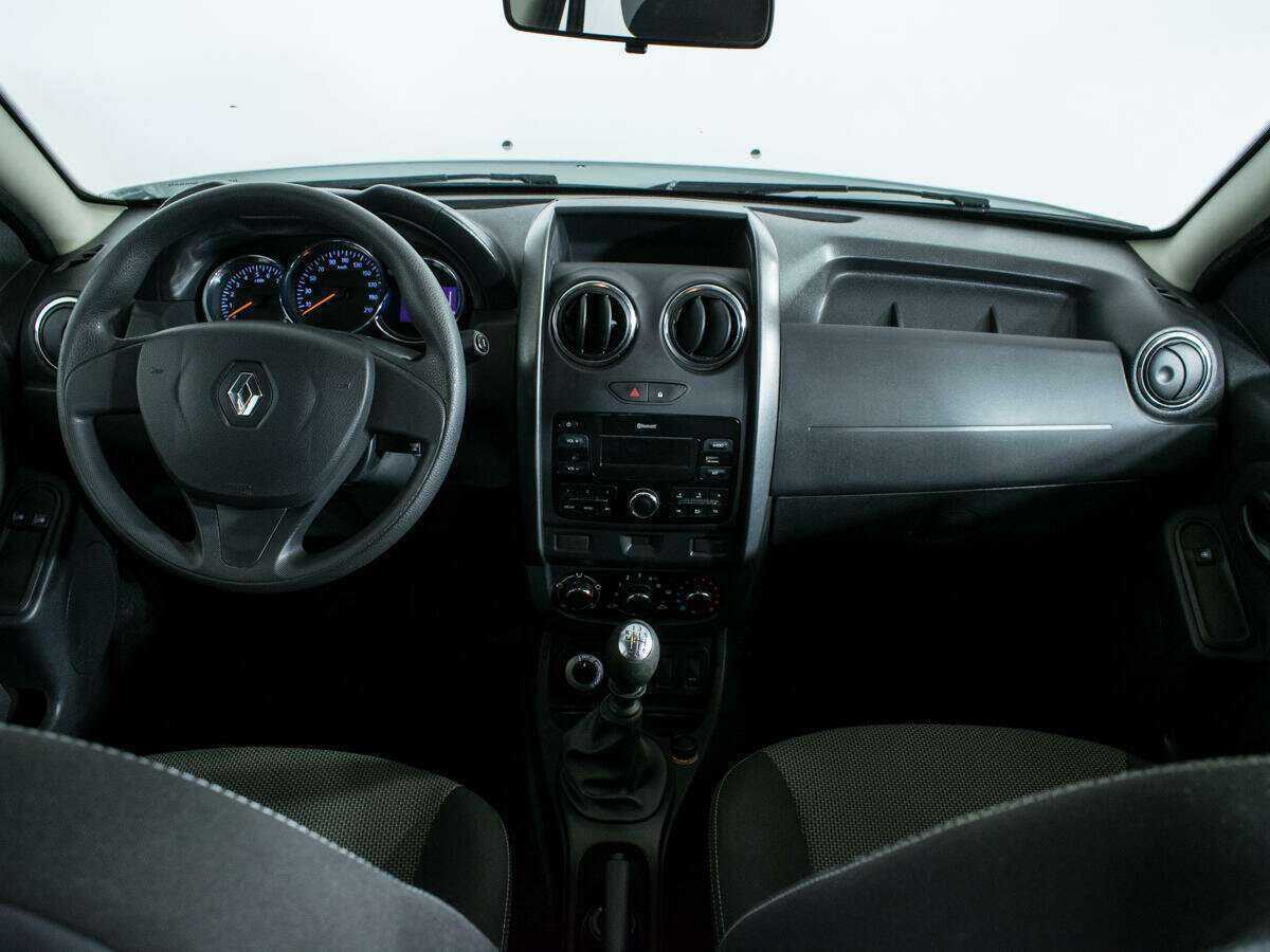 Renault Duster б/у, 2018, Механическая. Фото: #11