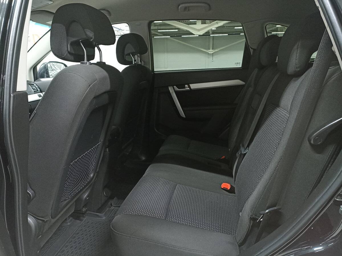 Chevrolet Captiva б/у, 2013, Механическая. Фото: #11