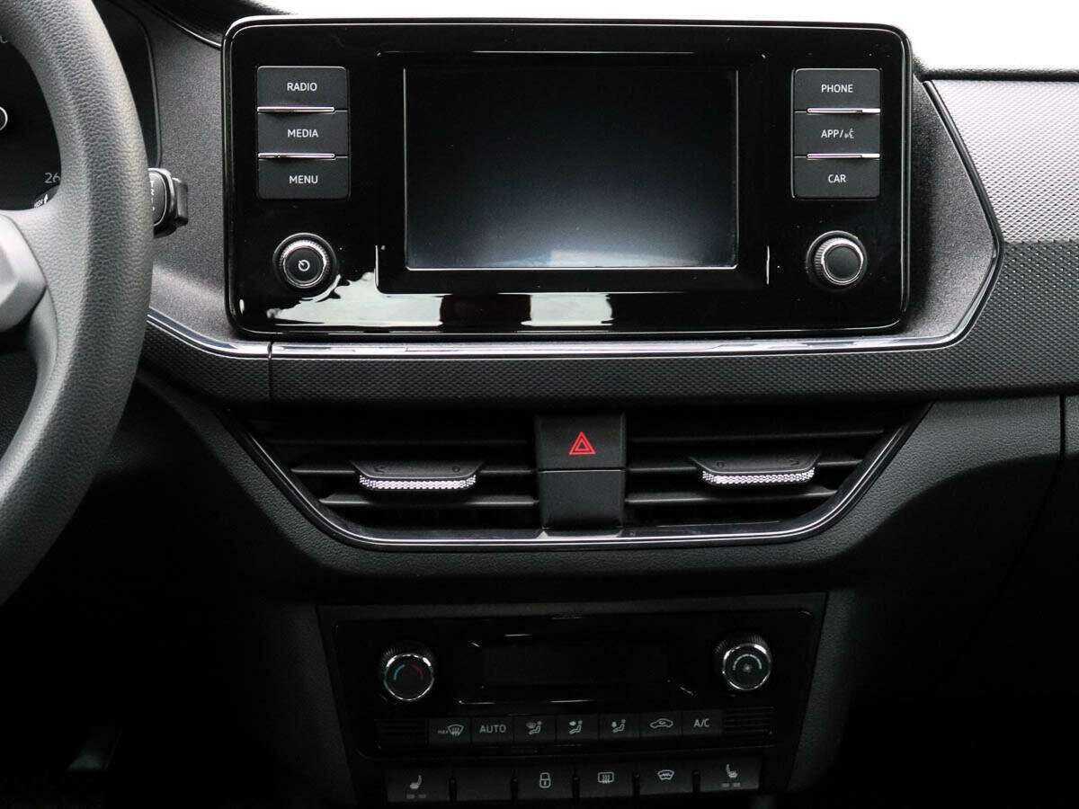 Volkswagen Polo б/у, 2020, Автоматическая. Фото: #10