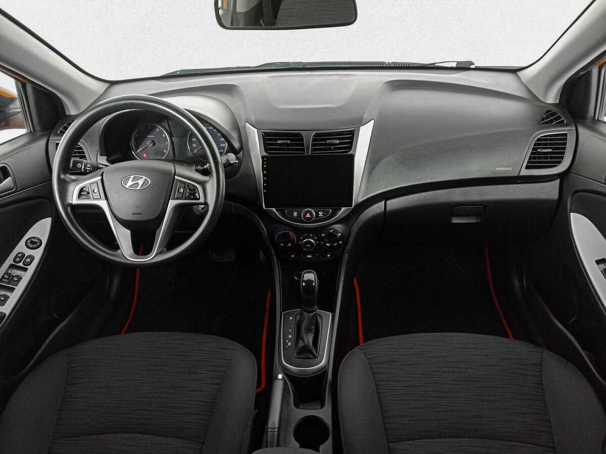 Hyundai Solaris б/у, 2014, Автоматическая. Фото: #11