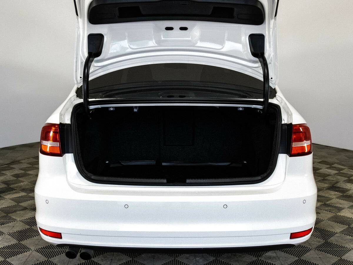 Volkswagen Jetta б/у, 2015, Роботизированная. Фото: #16