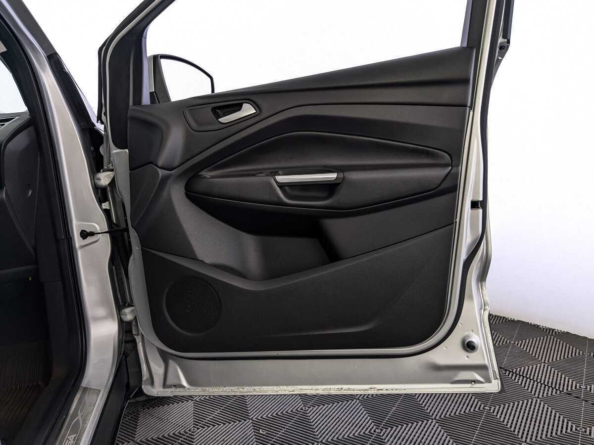 Ford Kuga б/у, 2019, Автоматическая. Фото: #22