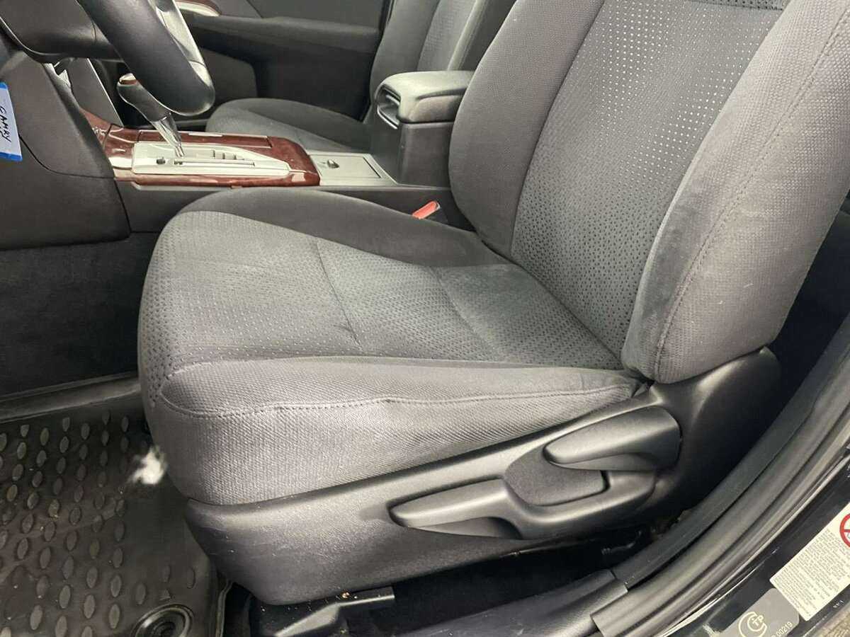 Toyota Camry б/у, 2012, Автоматическая. Фото: #9