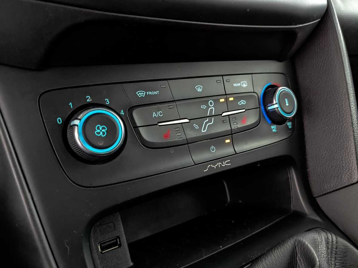 Ford Focus б/у, 2018, Механическая. Фото: #20