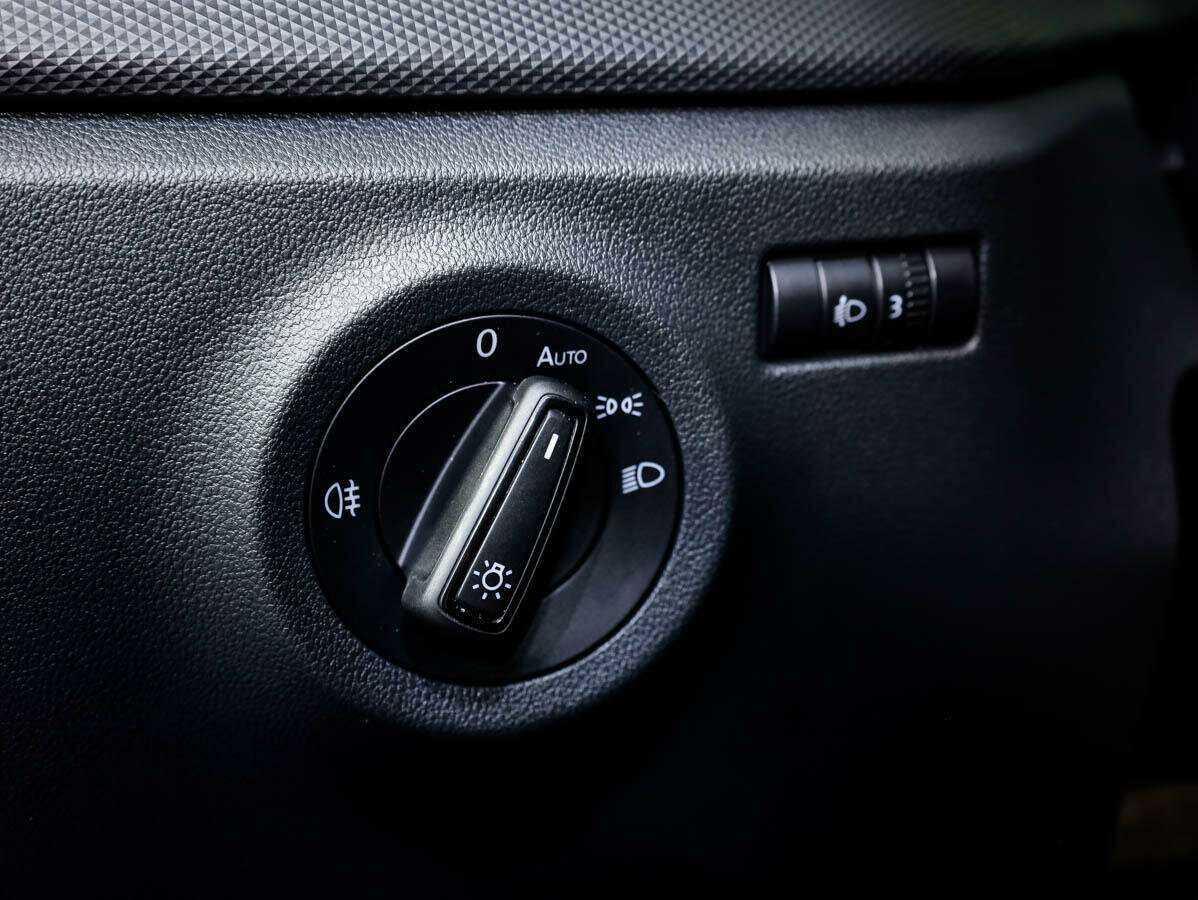 Volkswagen Polo б/у, 2022, Механическая. Фото: #13