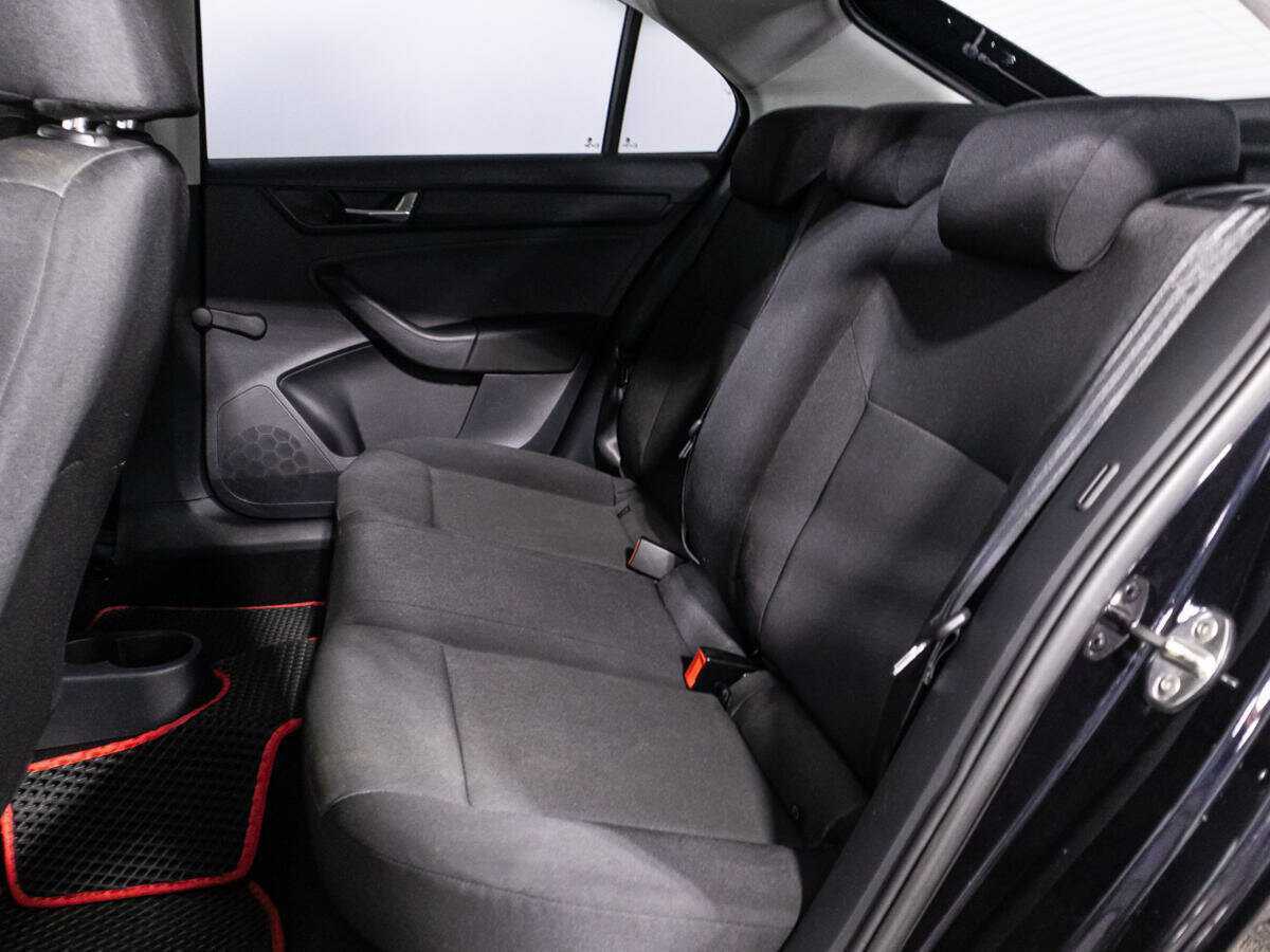 Skoda Rapid б/у, 2018, Механическая. Фото: #9