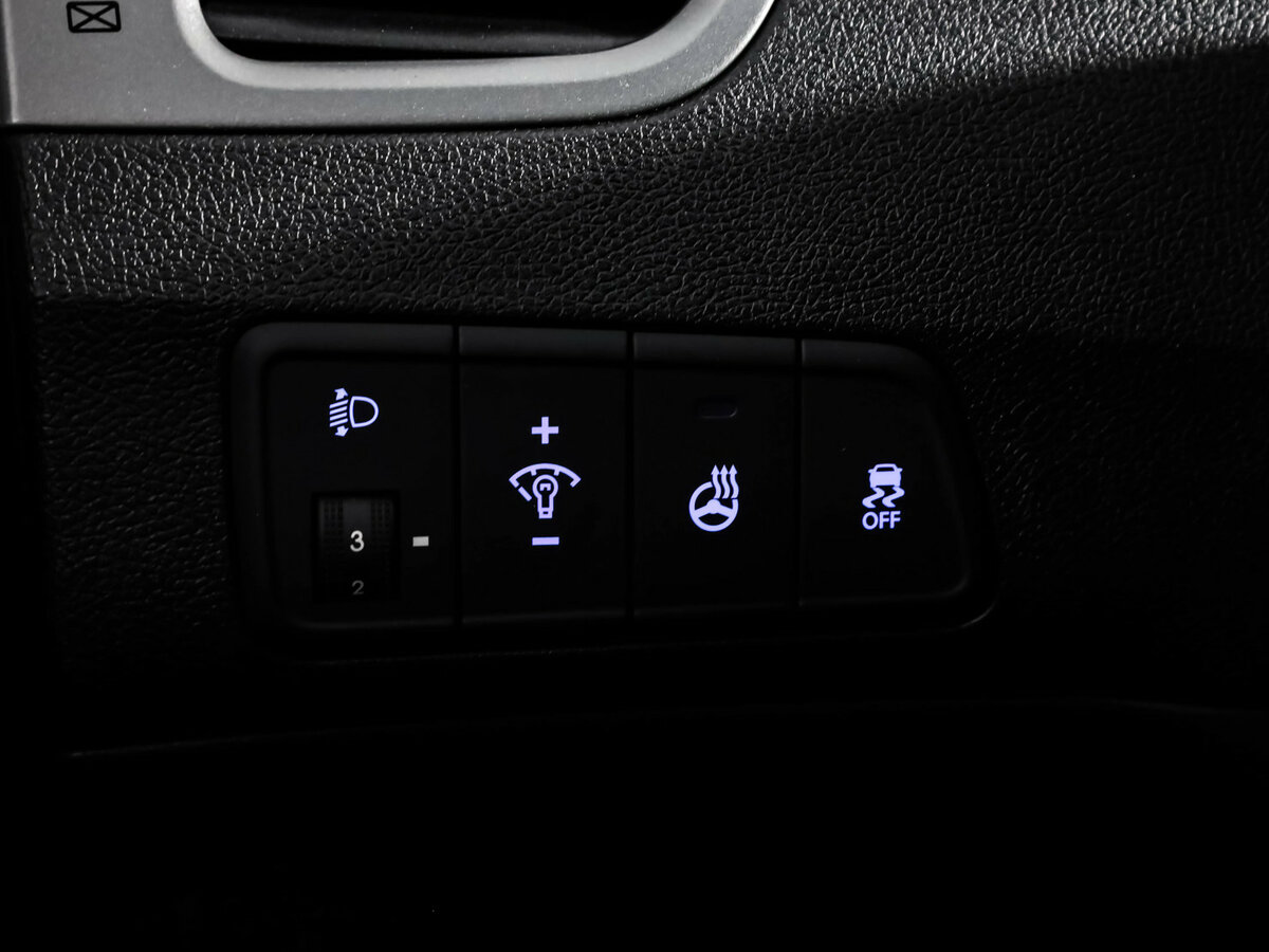 Hyundai Elantra б/у, 2015, Механическая. Фото: #13