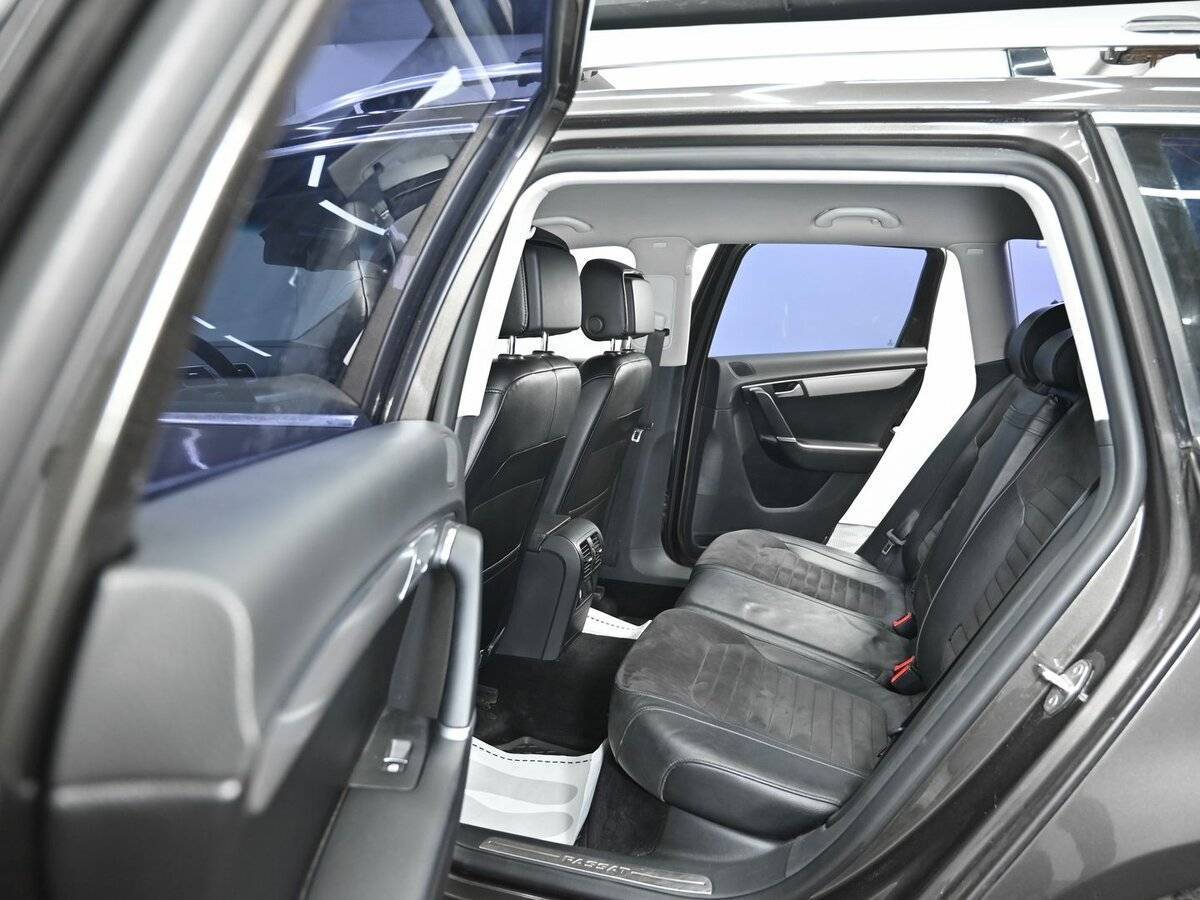 Volkswagen Passat б/у, 2012, Роботизированная. Фото: #13