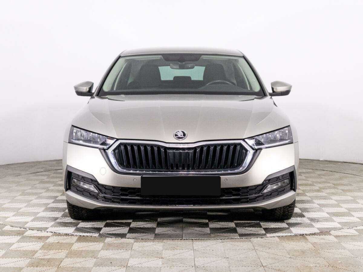 Skoda Octavia б/у, 2021, Роботизированная. Фото: #1