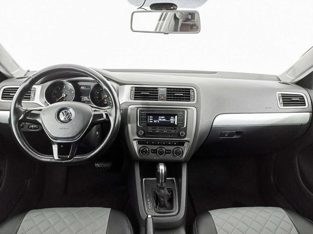 Volkswagen Jetta б/у, 2016, Роботизированная. Фото: #13