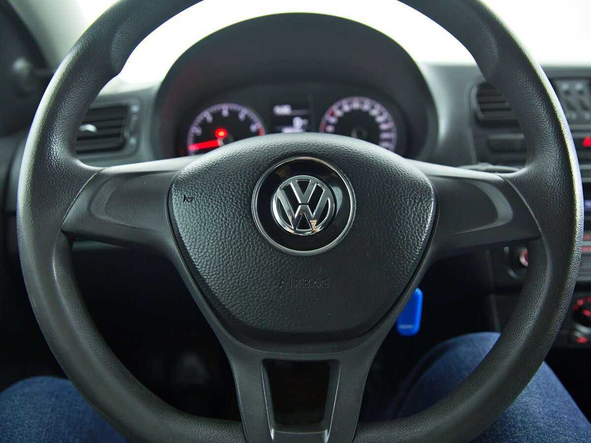 Volkswagen Polo б/у, 2019, Механическая. Фото: #9