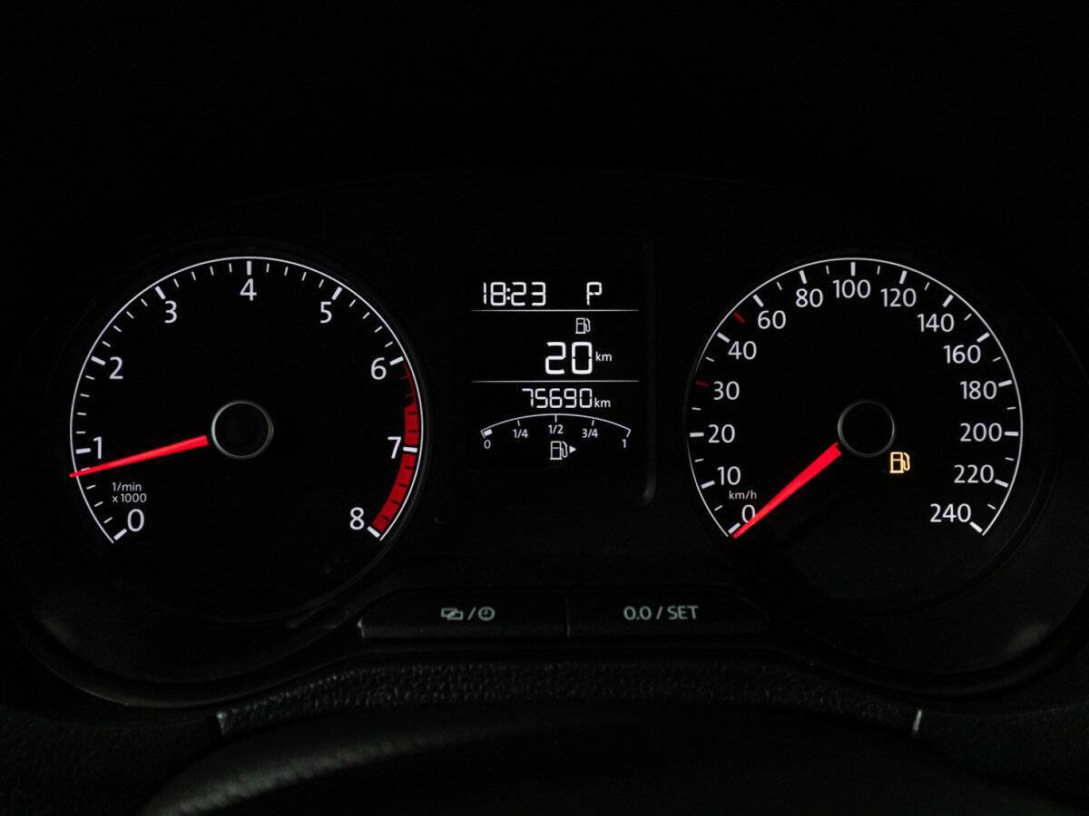 Volkswagen Polo б/у, 2019, Автоматическая. Фото: #11