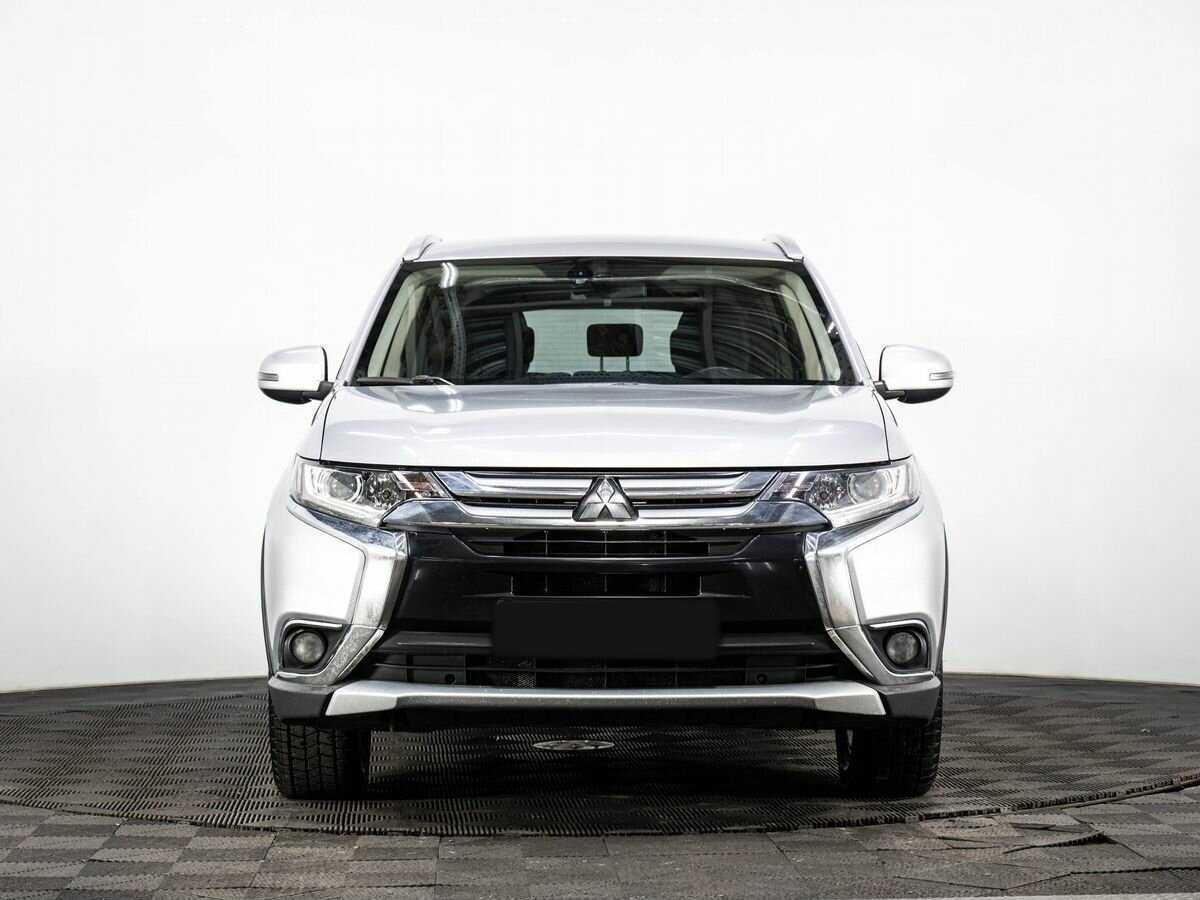Mitsubishi Outlander б/у, 2018, Вариатор. Фото: #1