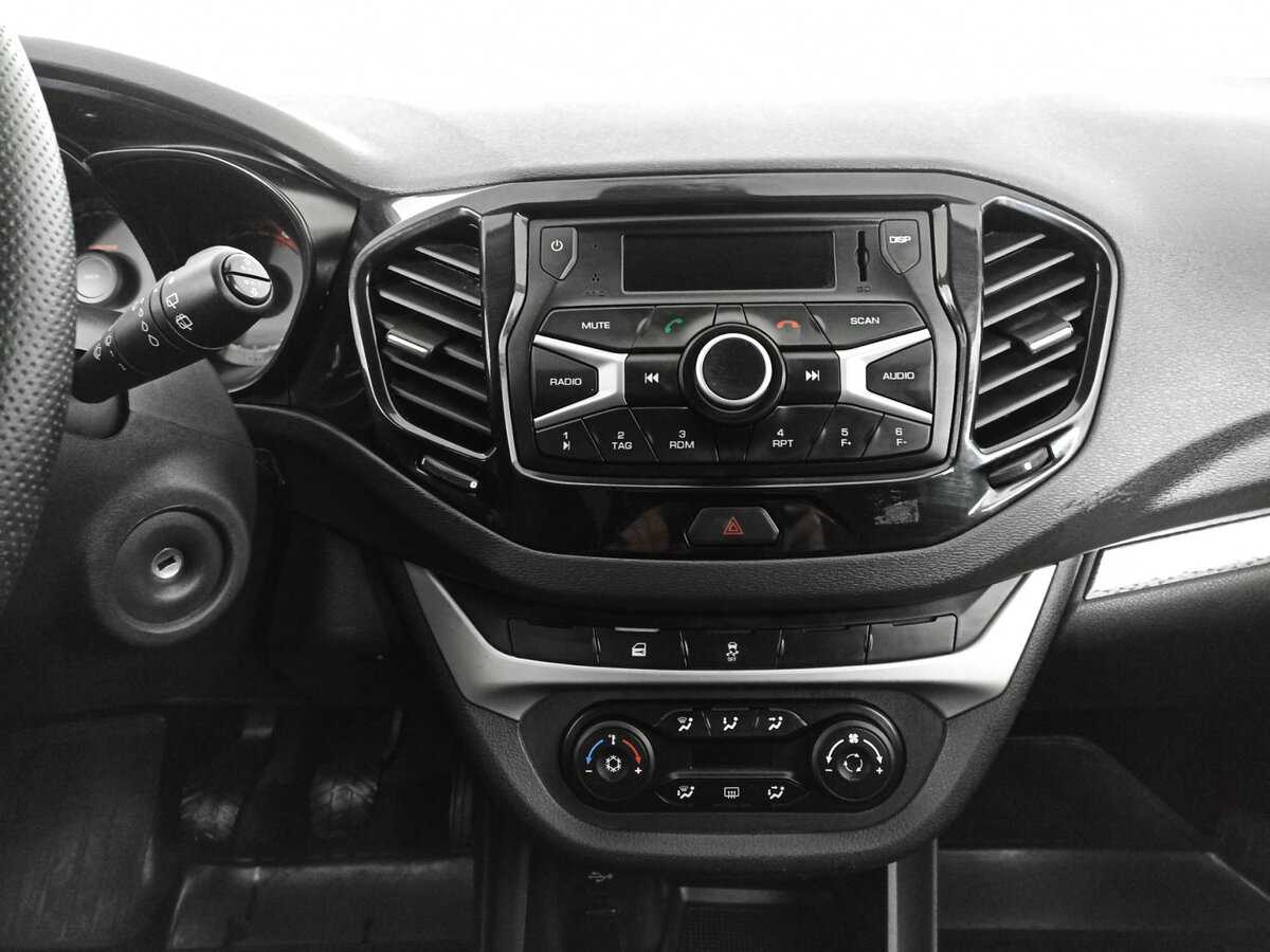 Lada (ВАЗ) Vesta б/у, 2019, Механическая. Фото: #10