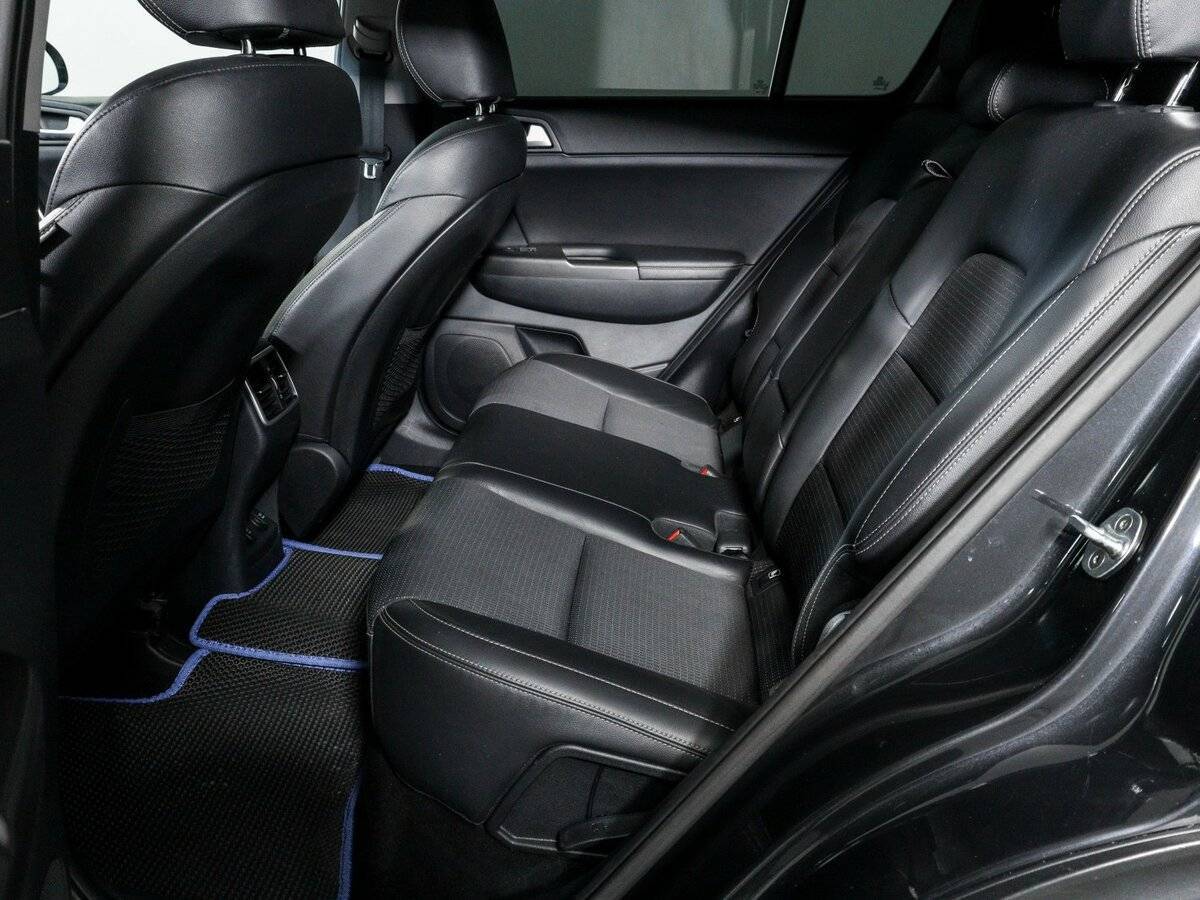 Kia Sportage б/у, 2017, Автоматическая. Фото: #9