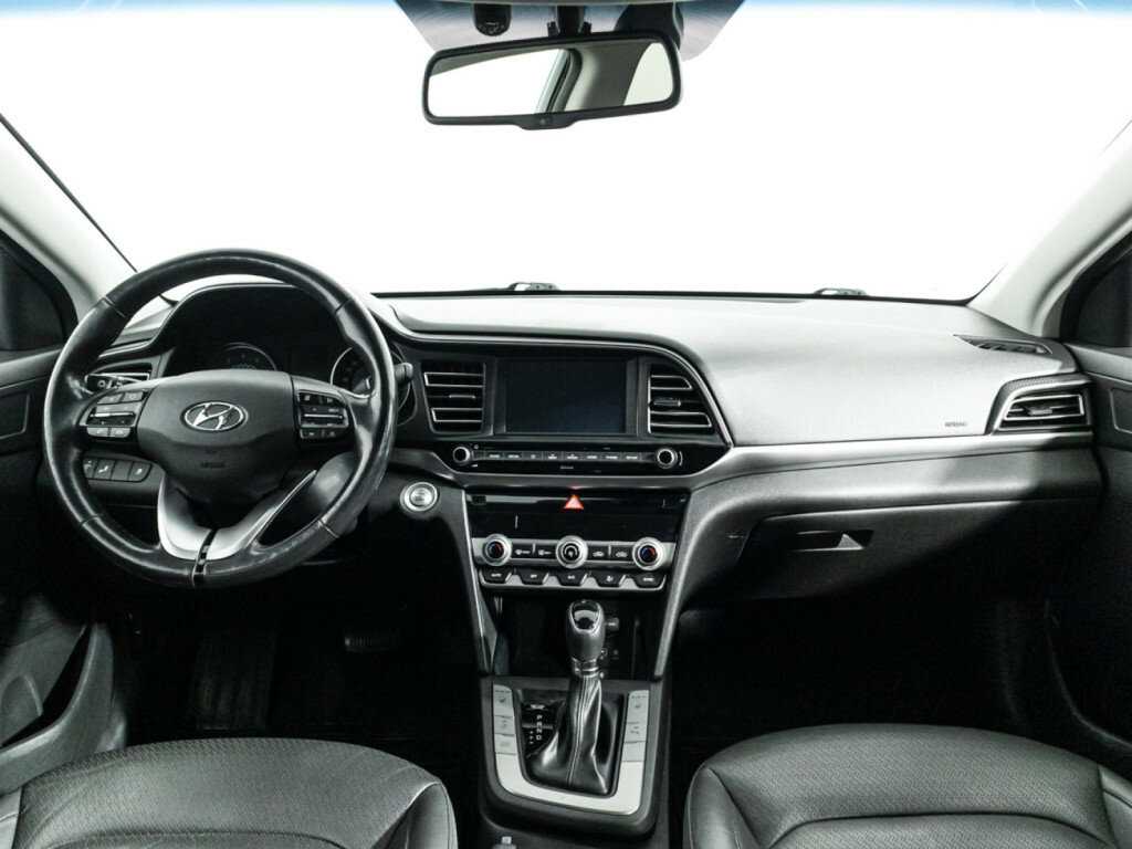 Hyundai Elantra б/у, 2019, Автоматическая. Фото: #12