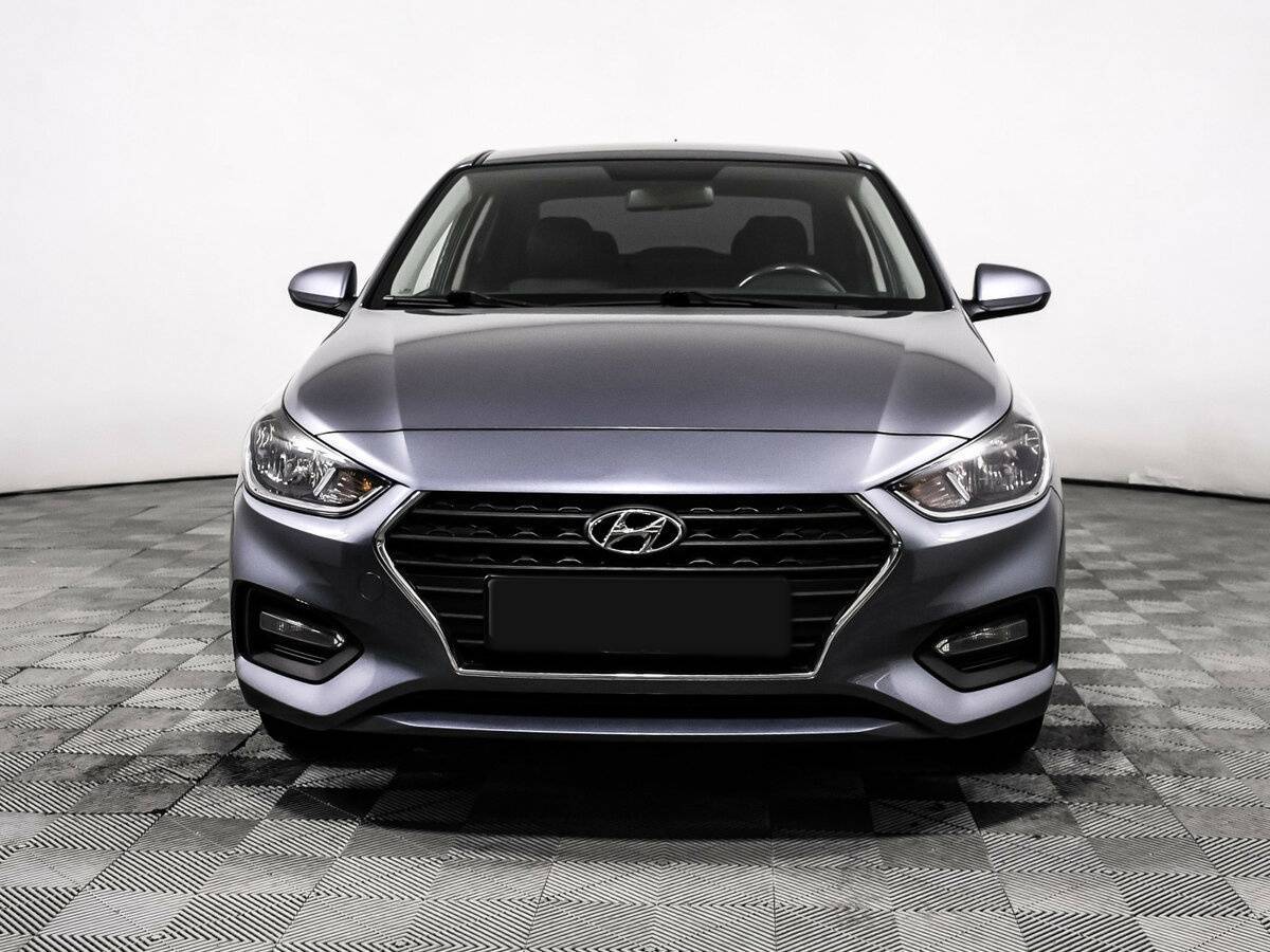 Hyundai Solaris б/у, 2018, Механическая. Фото: #1
