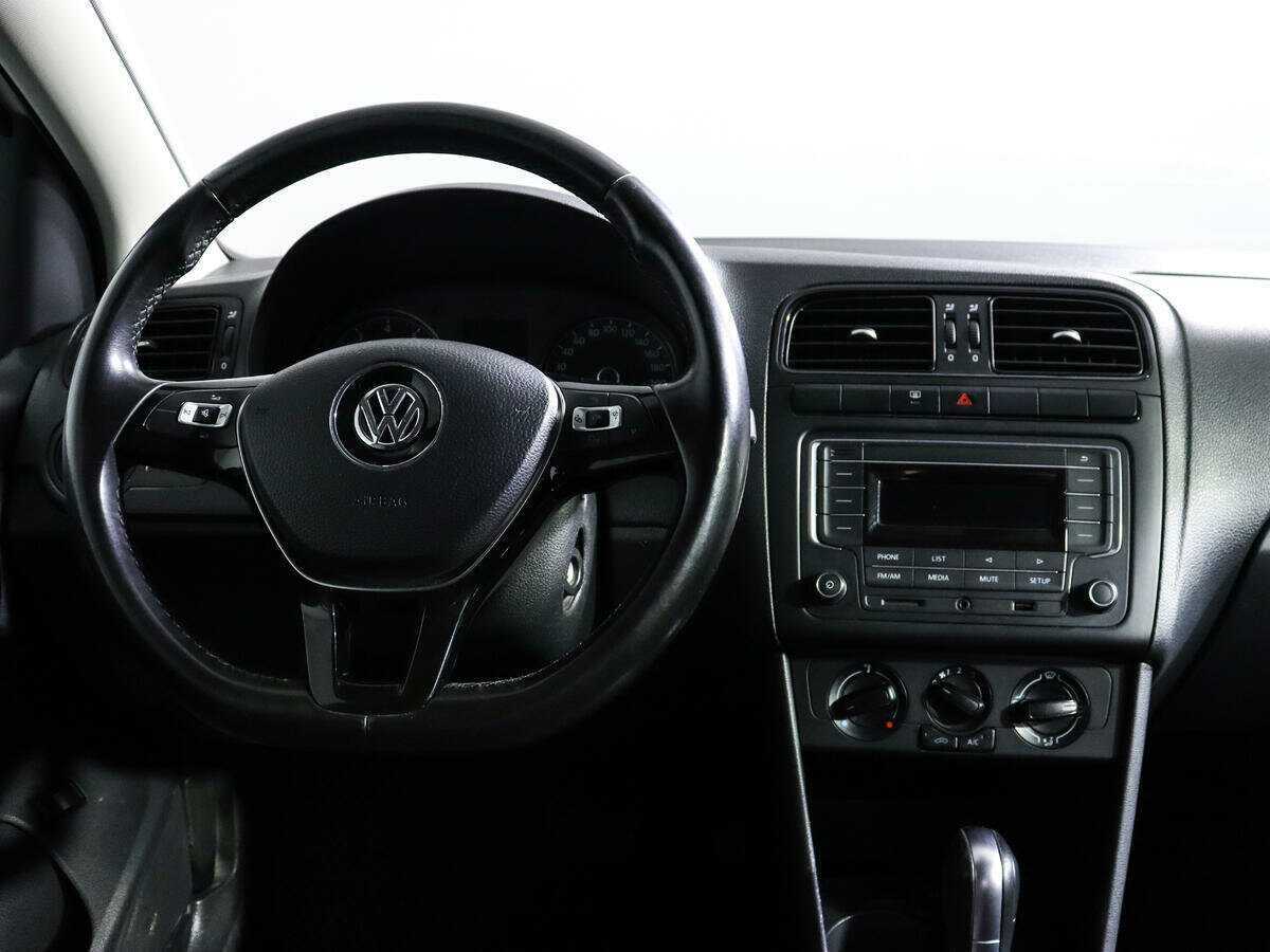 Volkswagen Polo б/у, 2018, Автоматическая. Фото: #9