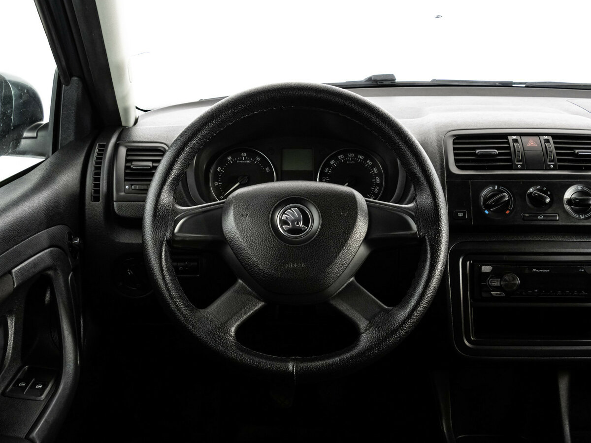 Skoda Fabia б/у, 2013, Механическая. Фото: #10