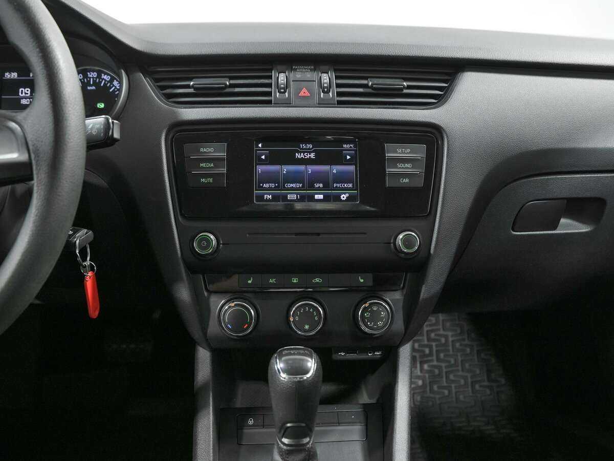 Skoda Octavia б/у, 2016, Автоматическая. Фото: #9