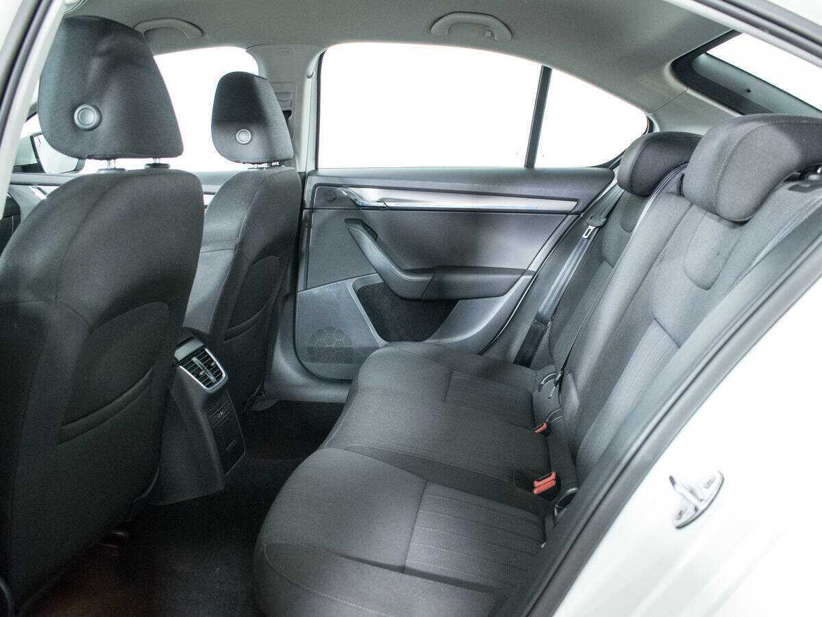 Skoda Octavia б/у, 2017, Роботизированная. Фото: #9