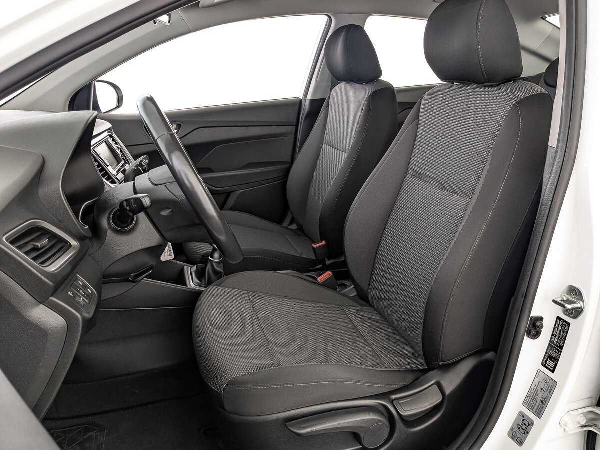 Hyundai Solaris б/у, 2017, Механическая. Фото: #17