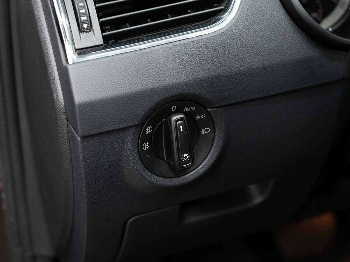 Skoda Octavia б/у, 2017, Автоматическая. Фото: #16