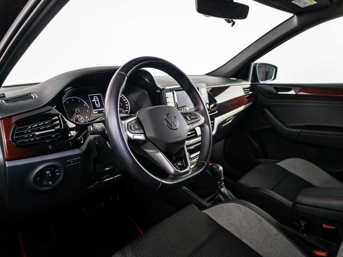 Volkswagen Polo б/у, 2021, Автоматическая. Фото: #9