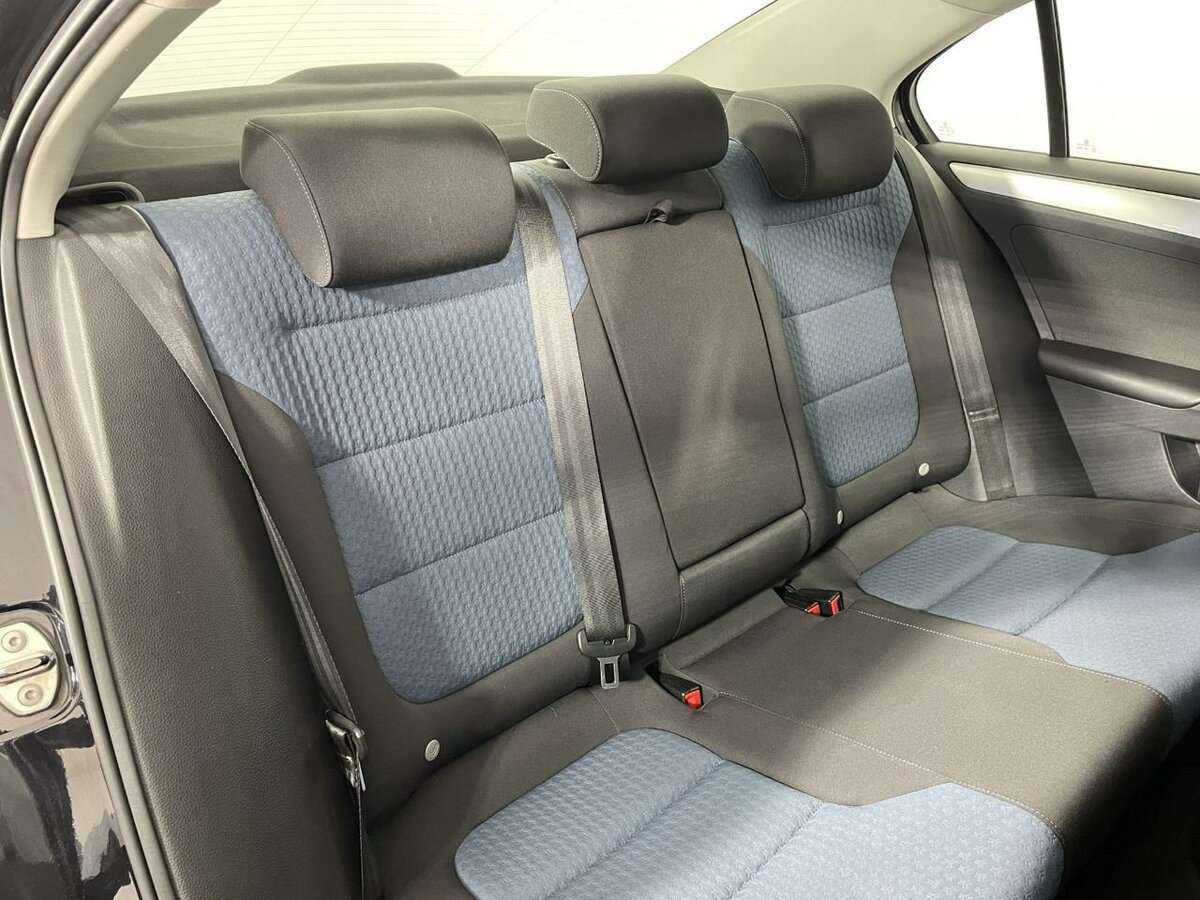 Volkswagen Jetta б/у, 2013, Роботизированная. Фото: #14