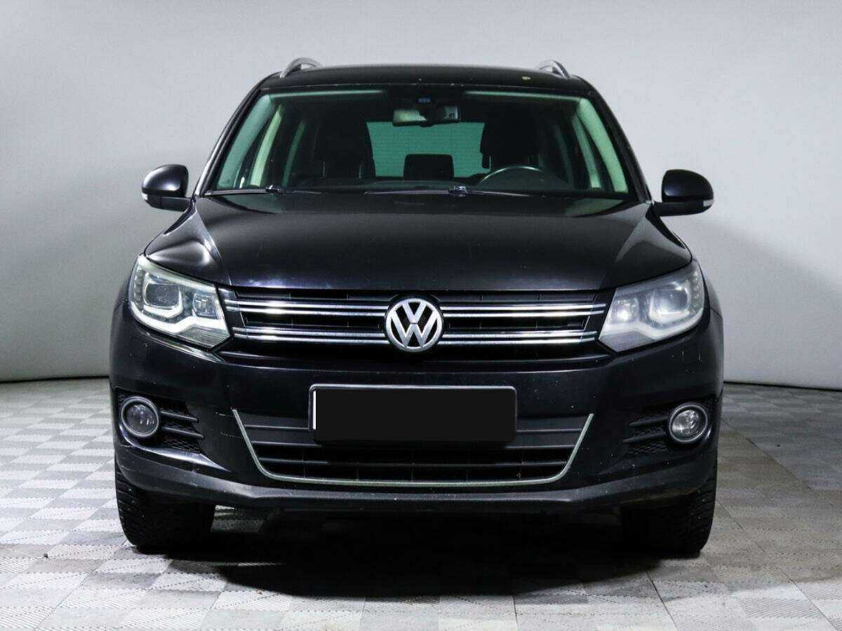 Volkswagen Tiguan б/у, 2012, Автоматическая. Фото: #1
