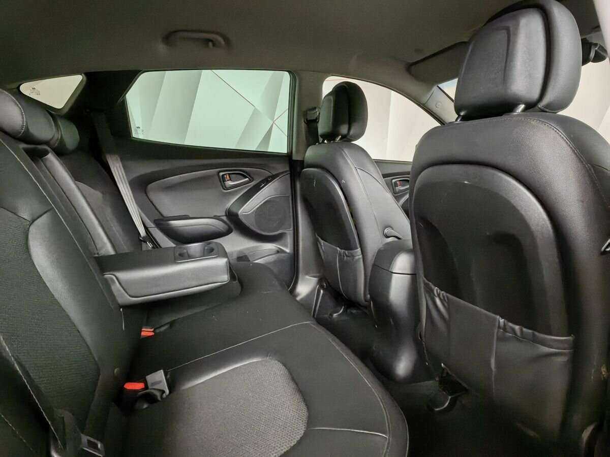 Hyundai ix35 б/у, 2014, Автоматическая. Фото: #11