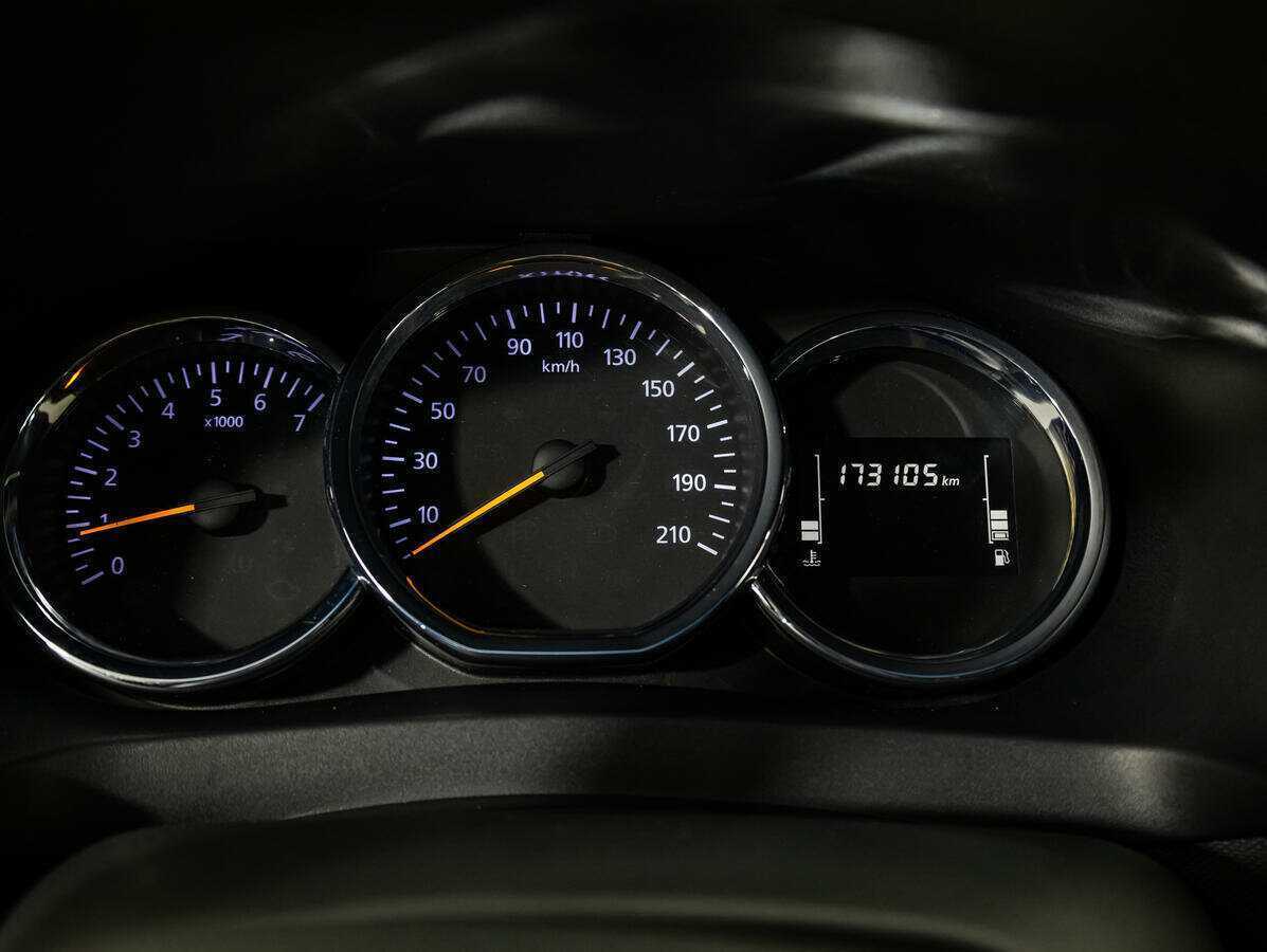 Renault Logan б/у, 2019, Механическая. Фото: #11